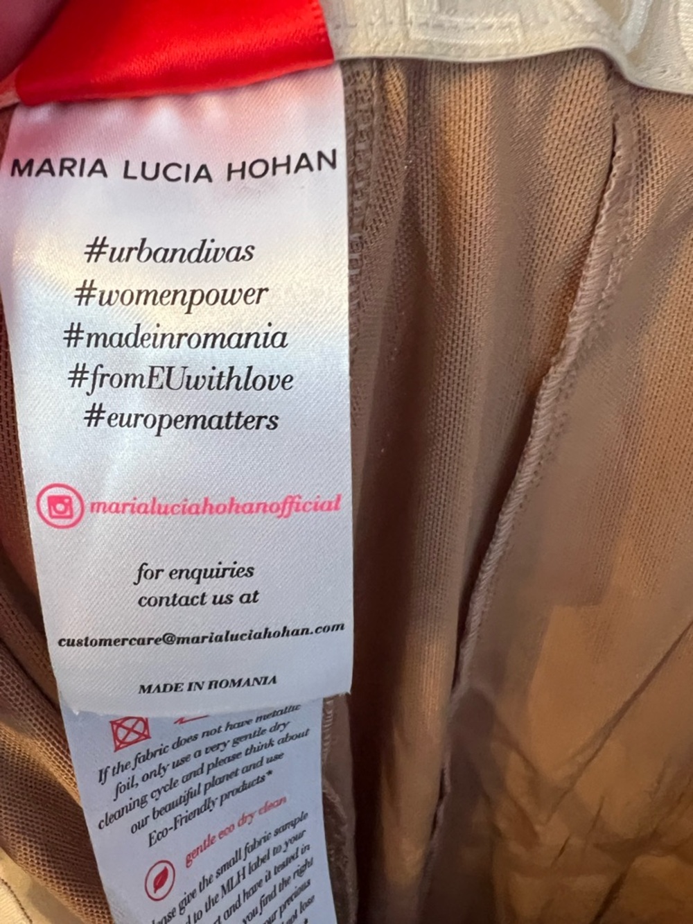 NEW Maria Lucia Hohan Margaux Gown in Sangria - Picture 11 of 11